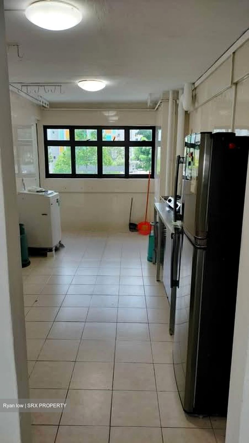 Blk 166 Woodlands Street 13 (Woodlands), HDB 3 Rooms #556799301